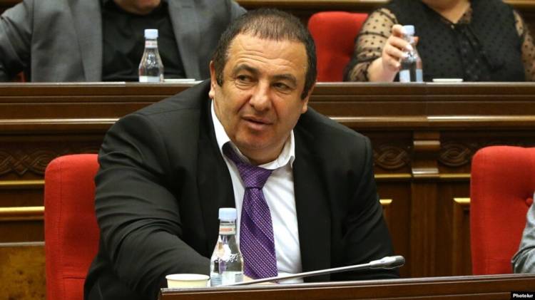 «Հրապարակ»․ Ընդդիմադիր խոշոր բեւեռ է ձեւավորվում