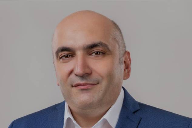 «Հրապարակ»․ 99.95 տոկոսով` ՔՊ-ն իմ առաջին եւ վերջին կուսակցությունը կլինի