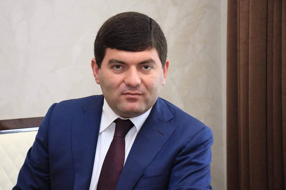 Մասիսում մեծ «պատերազմ» է հասունանում