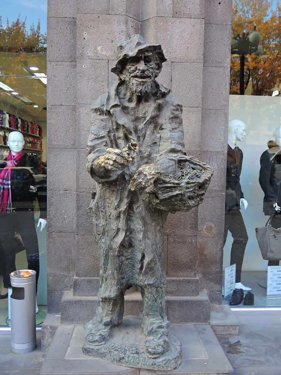 Քաղաքագրություն. Ռ. Զարյան՝ «Կարաբալան»