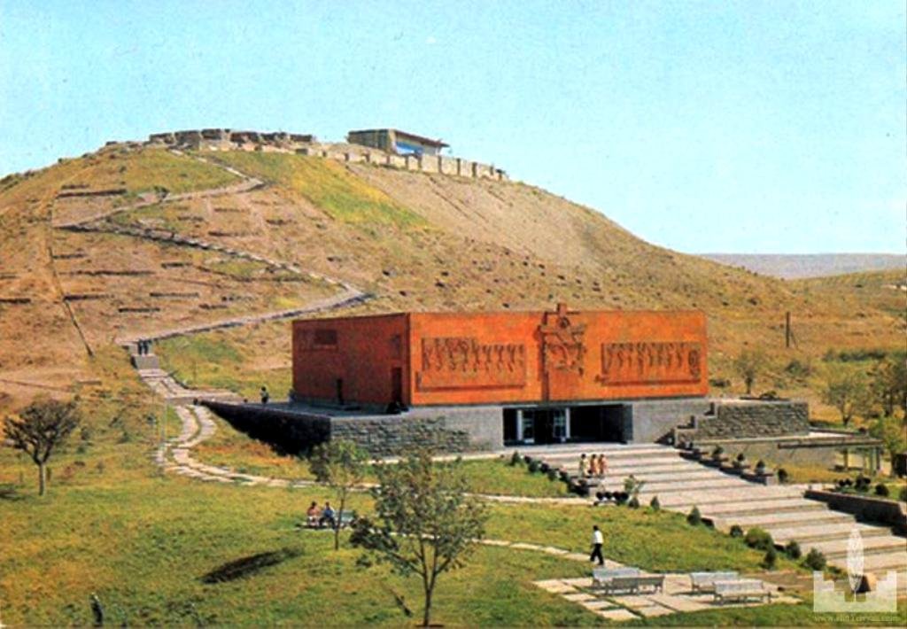 Քաղաքագրություն. երեւանյան ոչնչացված ձեռագրերը