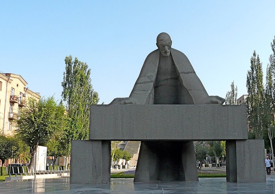 Երևանի վերակառուցումը