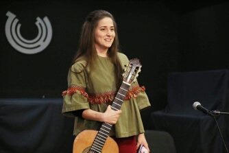 Շարականը կիթառով