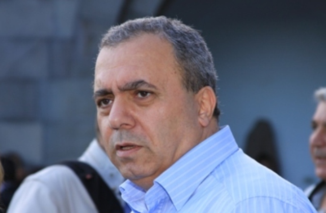 Փոքրիկ բանավեճի փորձ Հրանտ Բագրատյանի հետ
