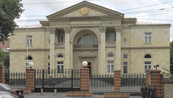 Հայաստանի «փրկիչներն» ու «դավաճանները»