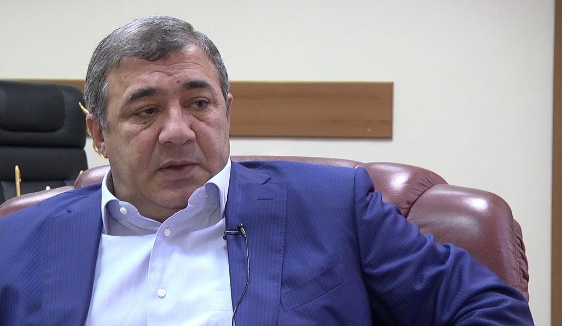 Պետք է պահանջել Ռուբեն Հայրապետյանի հրաժարականը և հետո նոր մտածել նոր մարզչի մասին