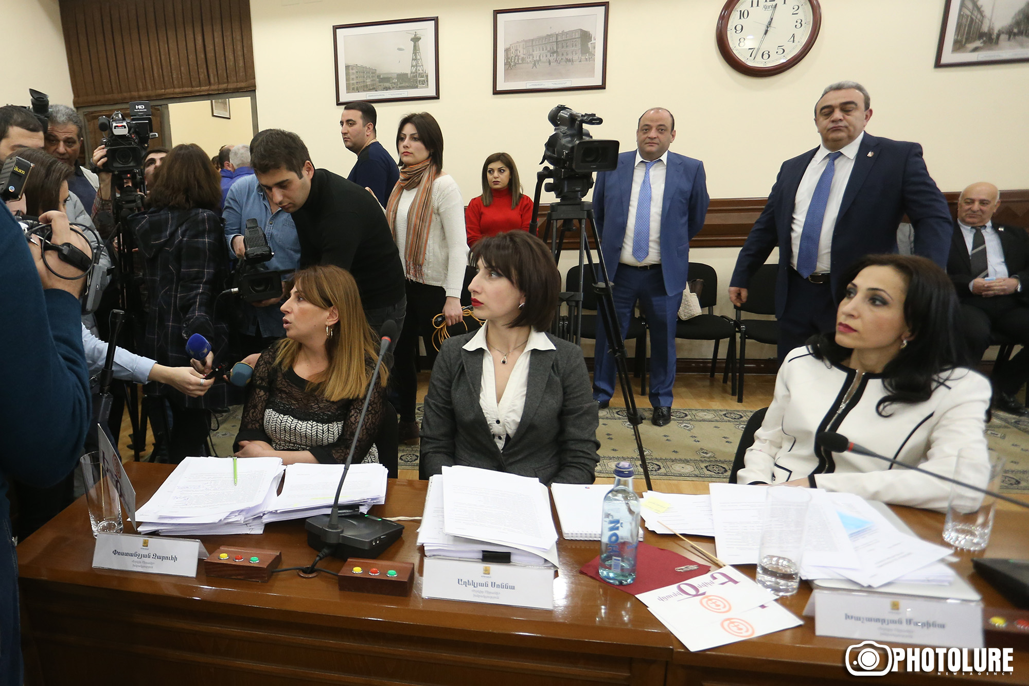 Հեռու-մոտիկ