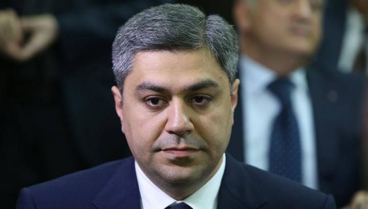 Վանեցյանը չպետք է հրաժարական տա