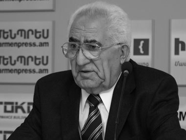 Մահացել է Վլադիմիր Մովսիսյանը
