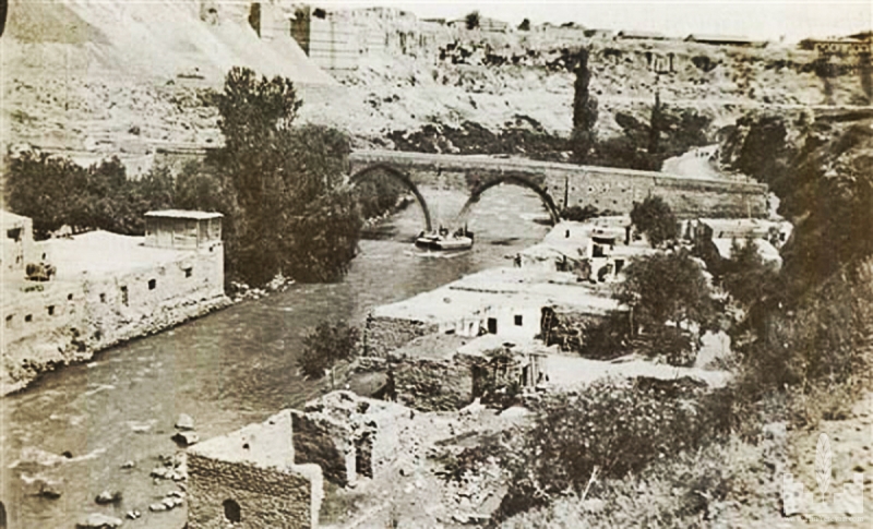 Քաղաքագրություն. հայ երեւանցին