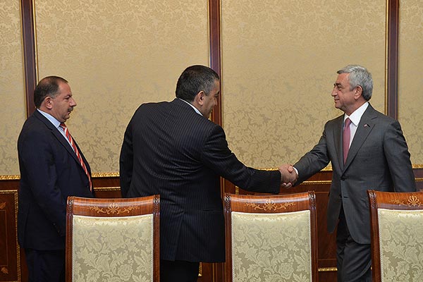Պալատական խարդավանքների մասին