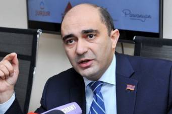 Մարուքյանն ու գործընկերները պետք է դադարեն միակողմանի կառչած մնալ իշխանություններից