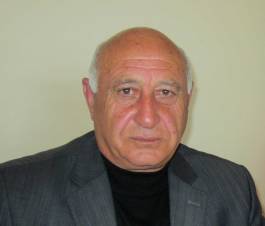 Ես ցանկություն չունեմ որեւէ կուսակցության մեջ մտնելու եւ սատարելու որեւէ մեկին