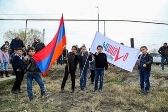 Երեխաների շահագործում՝ քաղաքական նպատակներով