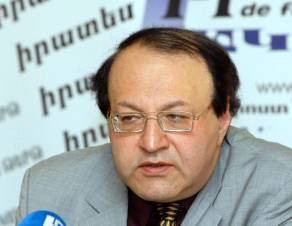 Քաղաքացու օրը չպետք է ամրագրվեր որպես ուտուշ-խմուշի եւ հրավառության հերթական առիթ