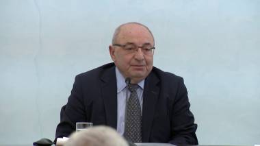 Վազգեն Մանուկյանն իրավունք չունի՞ քաղաքականությամբ զբաղվելու