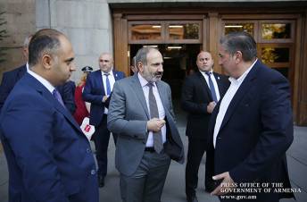 Գեւորգյանը հակասու՞մ է Փաշինյանին