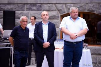 Լարված հարաբերություններ