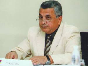 Ինչո՞ւ է «աղմկում» Սեւանի նախկին քաղաքապետը