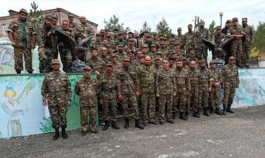 Հարգանքներս, պարո՛ն գնդապետ