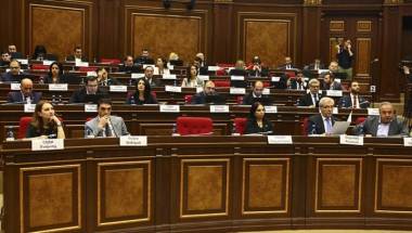 Մանդատային արտառոց զարգացումներ 