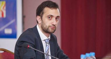 Դանիել «իրազեկիչ» կամ բարոյական դեֆիցիտ
