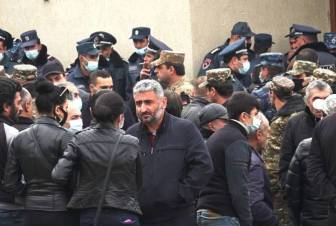 Գերիների հարազատների մոլորությունն ու միասնականության ուշացած կոչը