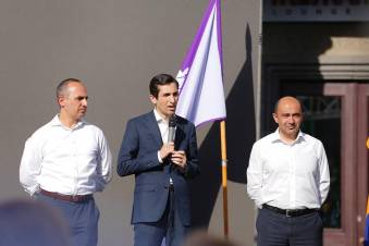 Մտահոգություններ ունենք Փաշինյանի առաջարկած ֆորմատի արդյունավետության վերաբերյալ․ Խաժակյան