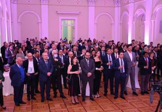 Այնքան անամոթ են, որ դիմակ չկրելու իրենց իրավունքն ամրագրում են հրամանով