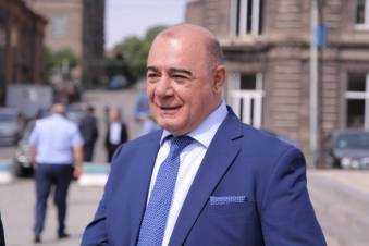 Բալասանյանի հերթական «կրոնափոխությունը». քաղաքական «անասնագողության» պատմությունից