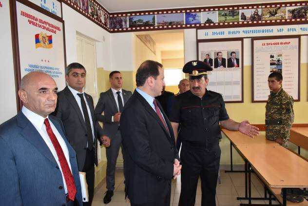 «Հրապարակի» ձեռքի տակ է հայտնվել ՌՈ պետի «զավեշտալի» հանձնարարականը (ֆոտո)