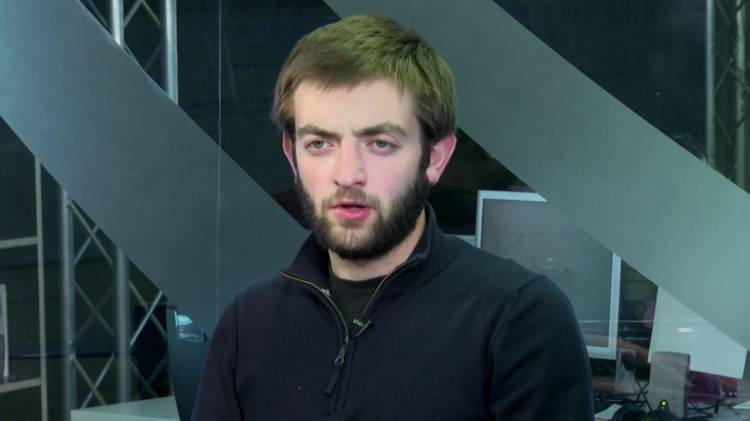 «Հրապարակ»․ «Ռեստարտ» ուսանողական շարժման ղեկավար Դավիթ Պետրոսյանը հեռացել է բուհից