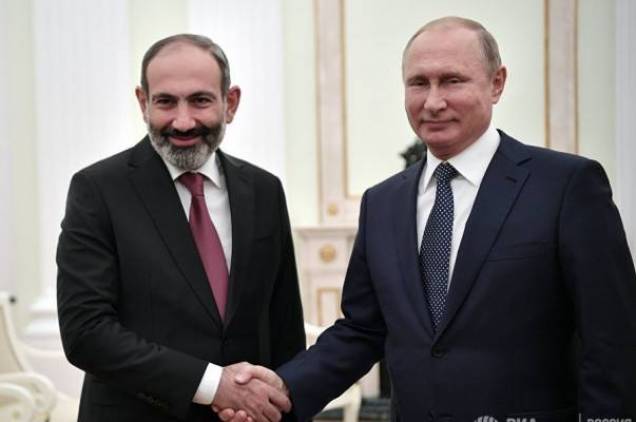 Իրականություն և դավադրությունների տեսություն. զուգահեռներ