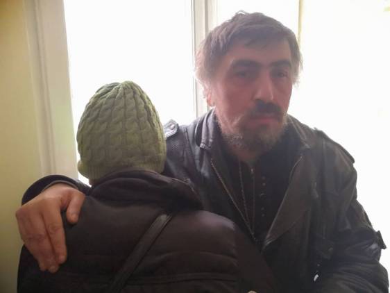 Մարզպետն ինձ ասաց՝ վրայիցդ վատ հոտ ա գալիս