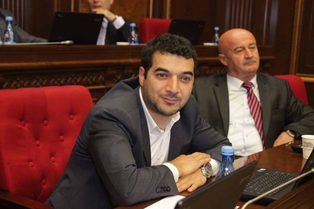 «Իմ քայլ»-ում կլաններ չկան, դրանք ընկերական «թևեր» են