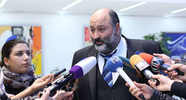 Ձեր հարցից հետո մտածում եմ՝ այդ օրը մեռնելո՞ւ եմ, թե՞ շարունակելու եմ սովորել