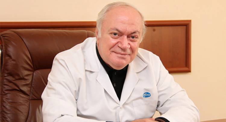 Էդպես չեն հանում մարդուն, որ ծանուցում ուղարկեն, կներեք արտահայտության համար, ասեն՝ դավայ, սիկտիրդ քաշի