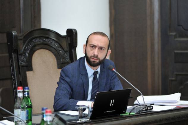 «Հրապարակ».Մաքրուհիների բողոքի օրերին Միրզոյանը շրջագայում էր