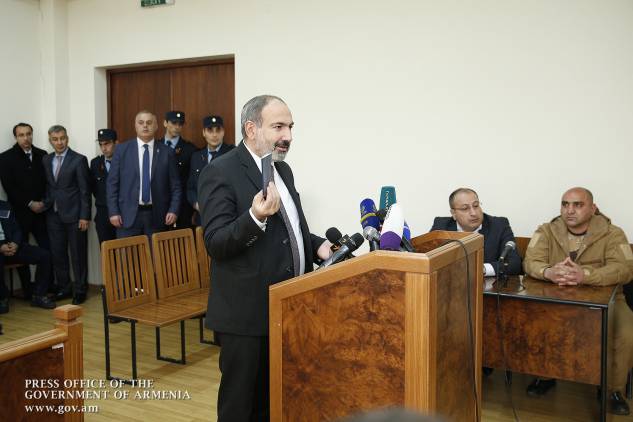 «Հրապարակ».Ինչ մթնոլորտում է անցել Վարչապետի մասնակցությամբ դատավարությունը