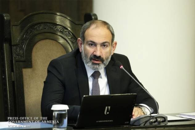 Փաշինյանը սպառնաց անձնապես դաժան հակահարված հասցնել մանիպուլյատորներին