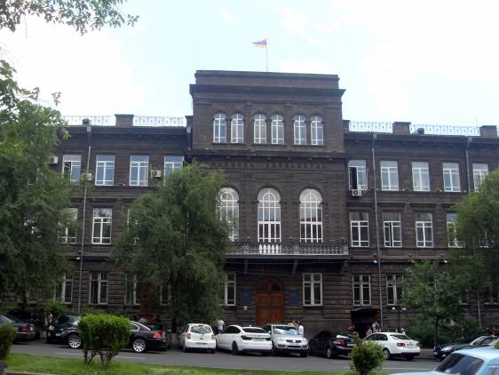«Հրապարակ».Մաքսատան պատմությունից հետո ԵՊՀ-ում դասեր են քաղել
