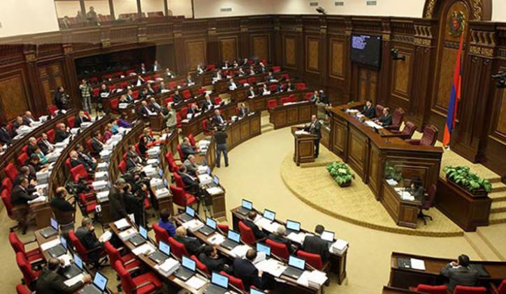 «Հրապարակ».Անտուն ու անփող պատգամավորներ