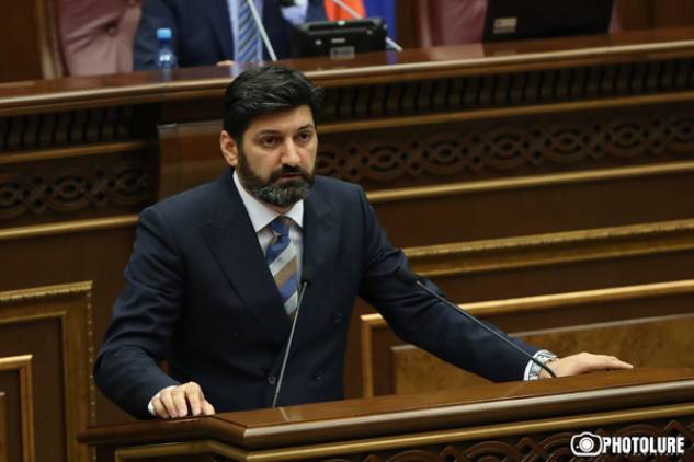 «Հրապարակ».Արմեն Սարգսյանը հակված չէ առաջադրելու Վահե Գրիգորյանին