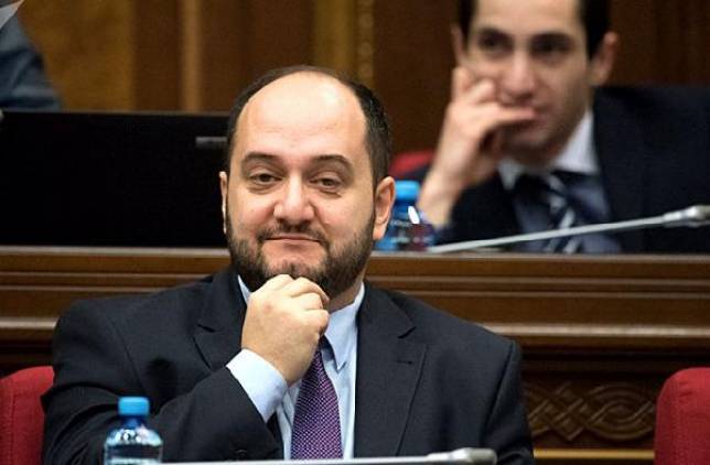 Արտառոց բան ներկայացրին․ կրթության նախարարն ի՞նչ կասի