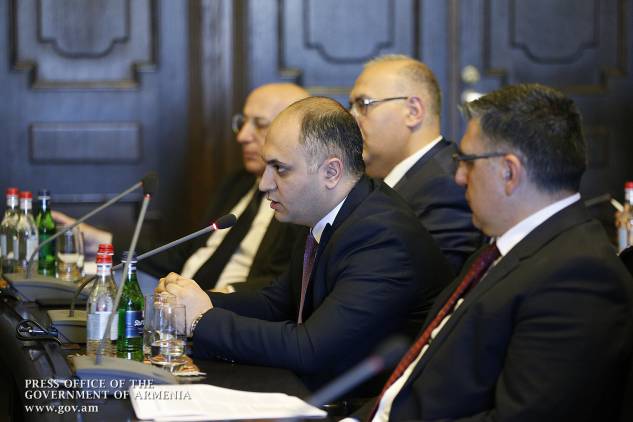 Վերջապես որոշել են հասկանալ, թե ինչու է թանկացել բենզինը