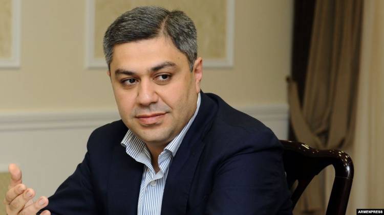 «Հրապարակ». Սորոսականները Փաշինյանի առաջ դրել են Արթուր Վանեցյանի հարցը