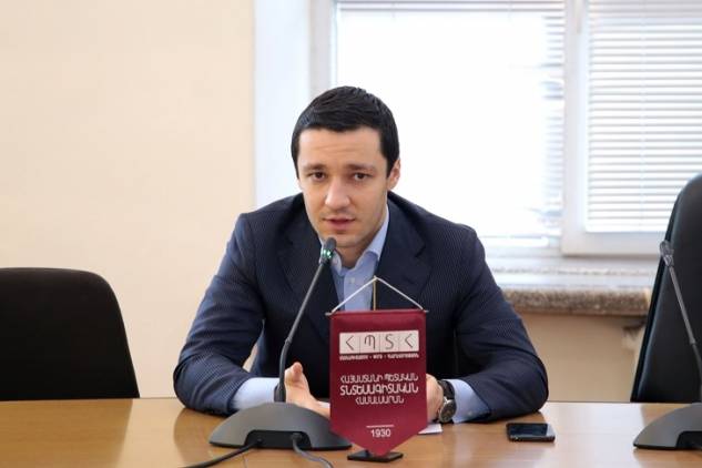 «Հրապարակ».ՀՊՏՀ դասախոսները դատի են տվել ռեկտորի ԺՊ-ին 