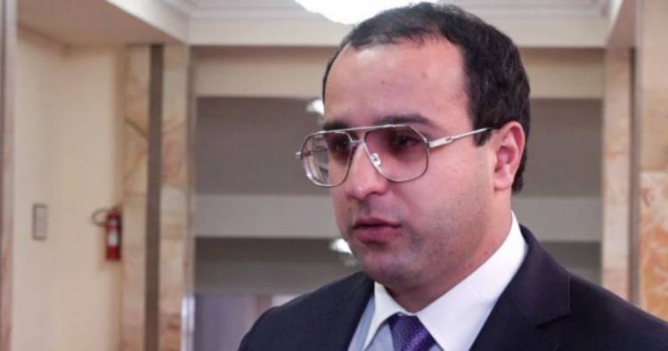 «Հրապարակ».Փաշինյանը դեղին քարտ է ցույց տվել Հայկ Սարգսյանին 