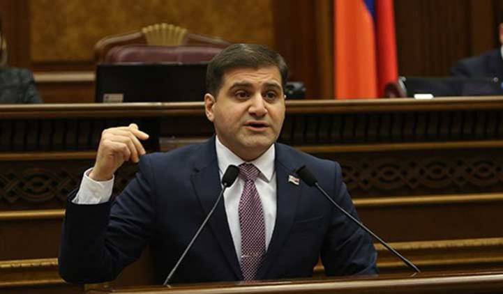 Արման Բաբաջանյանը դիմել է Իշխան Զաքարյանին պաշտոնից ազատելու հարցով