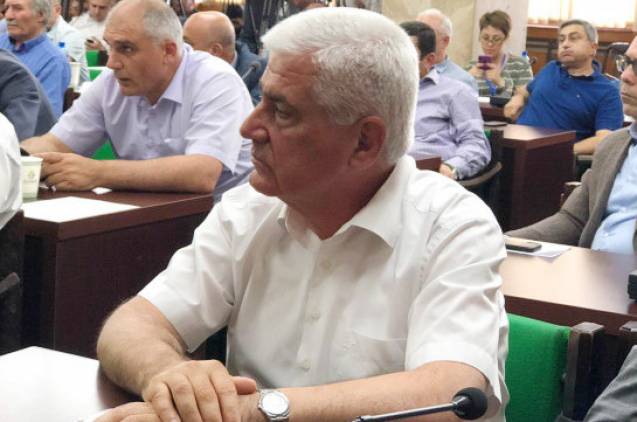 «Հրապարակ».ԵՊՀ-ում ճանապարհ են հարթում նոր ռեկտորի համար